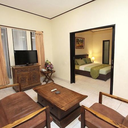 Green Villas Hotel And Spa 꾸따 외부 사진