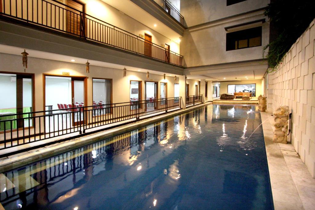 Green Villas Hotel And Spa 꾸따 외부 사진