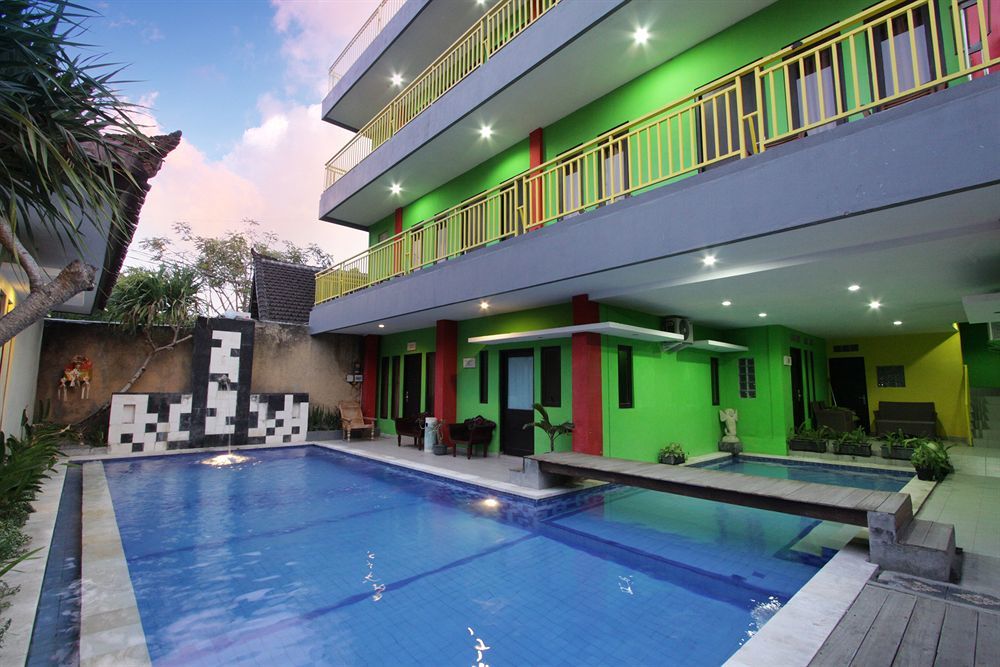 Green Villas Hotel And Spa 꾸따 외부 사진